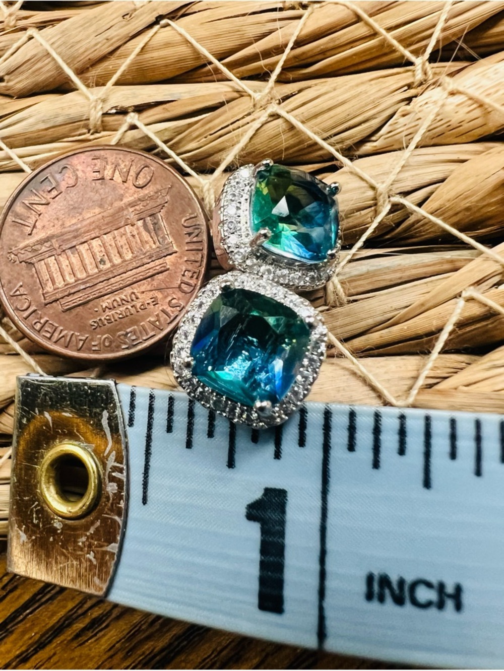Blue Green Topaz 925 Sterling Cushion Stud Earrings CZ Halo - Picture 11 of 11